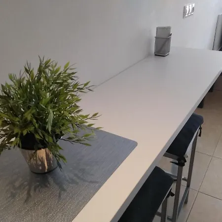 Centrico Y Acogedor Daire